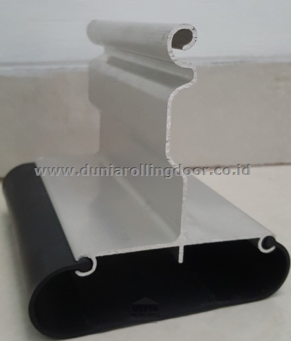 Karet Bottom Rolling Door Industri 